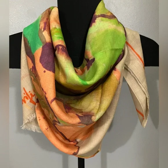 100% Wool Purificacion Garcia Mainau Wool Scarf - Picture 5 of 8